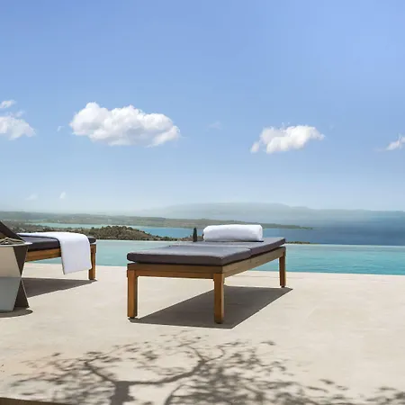 מלון Amanzoe