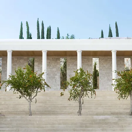 מלון Amanzoe
