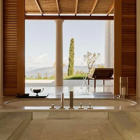 Amanzoe