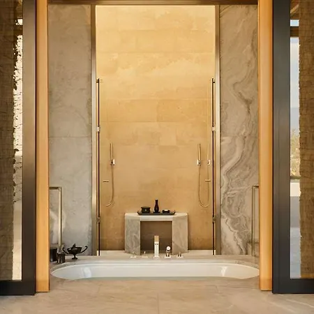 Amanzoe