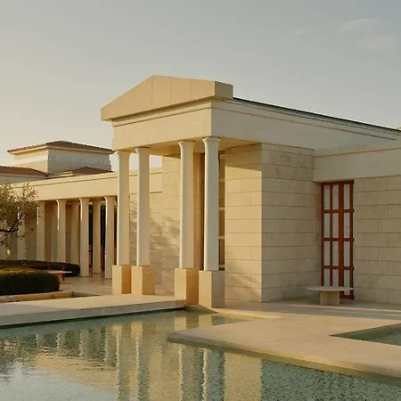 מלון Amanzoe