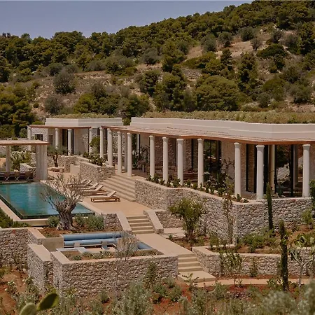 Amanzoe 5*
