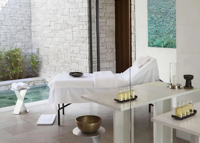 Amanzoe 5*
