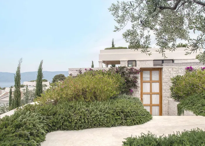 Ξενοδοχείο Amanzoe 5*