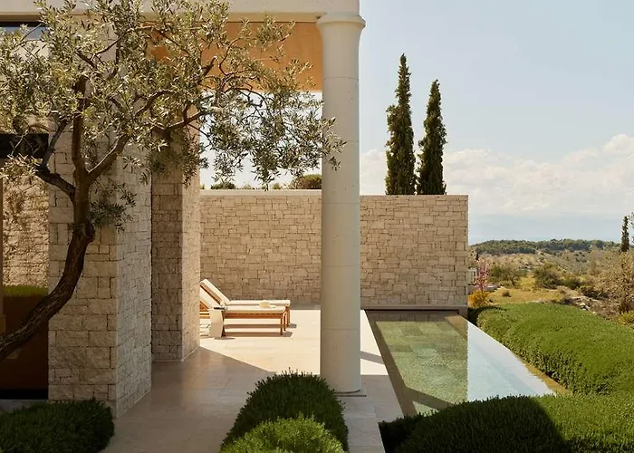 Hotel Amanzoe